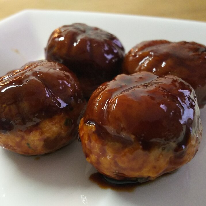 白飯がよく合う！！椎茸肉詰めの照り焼き☆